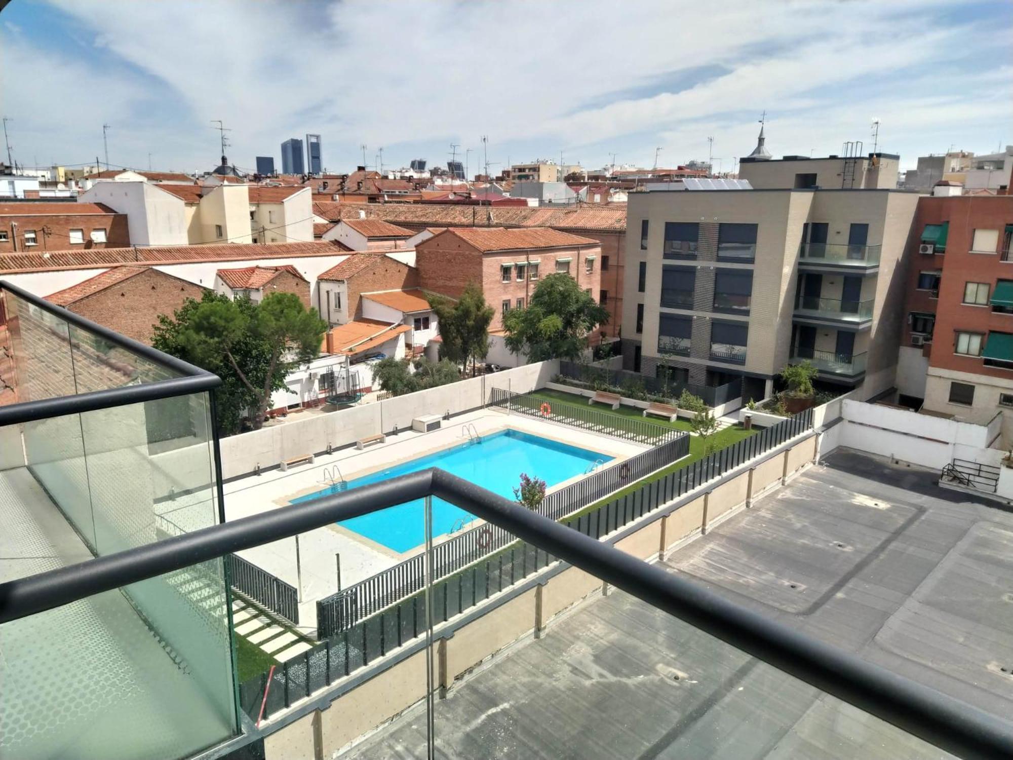 2B2B Deluxe Apartment - Jardines De Cuatro Caminos - Business District - Santiago Bernabeu Madrid Luaran gambar